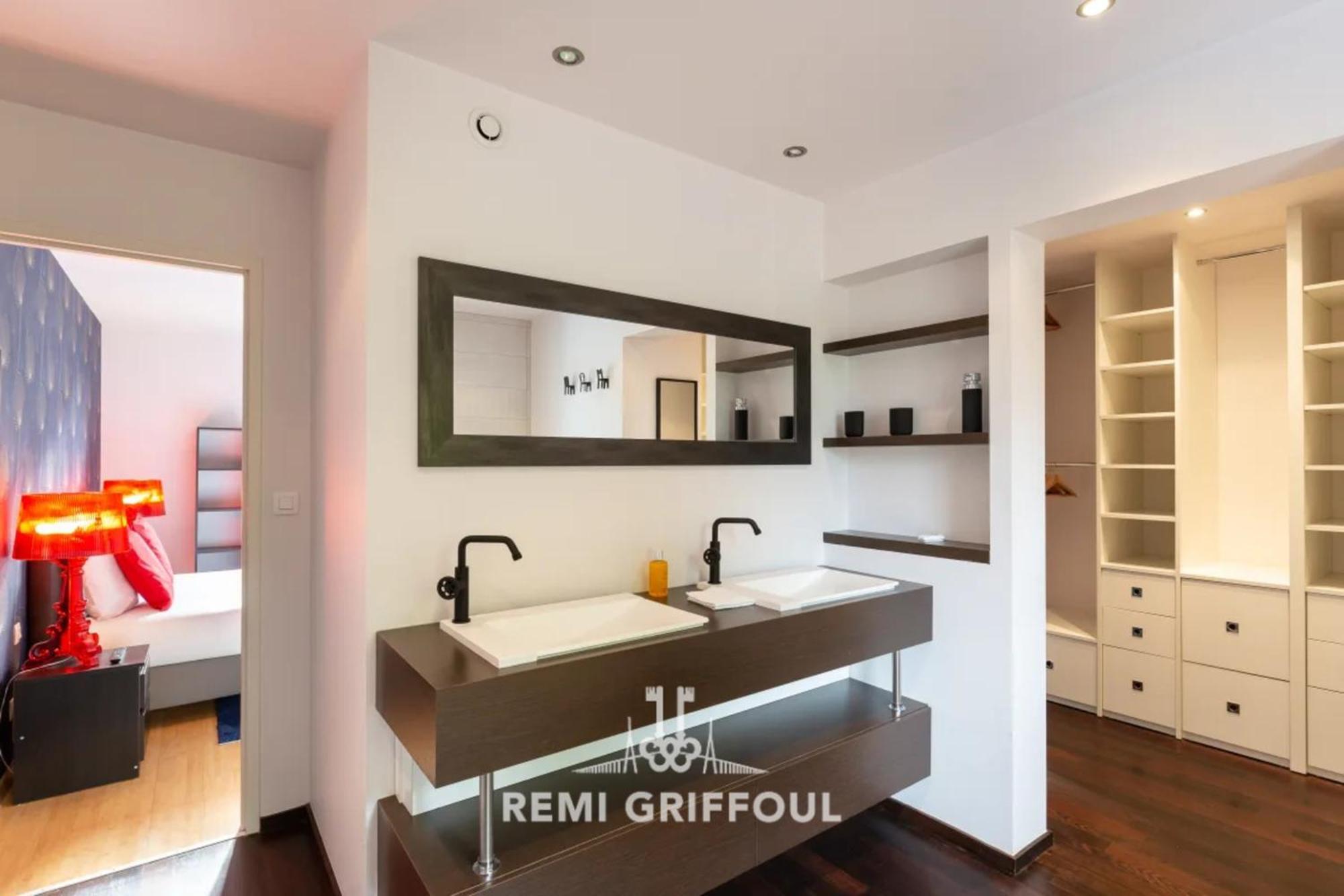 The Cosmopolitan Architect Design Home With Rooftop Jacuzzi 8 Guests Honfleur Bagian luar foto