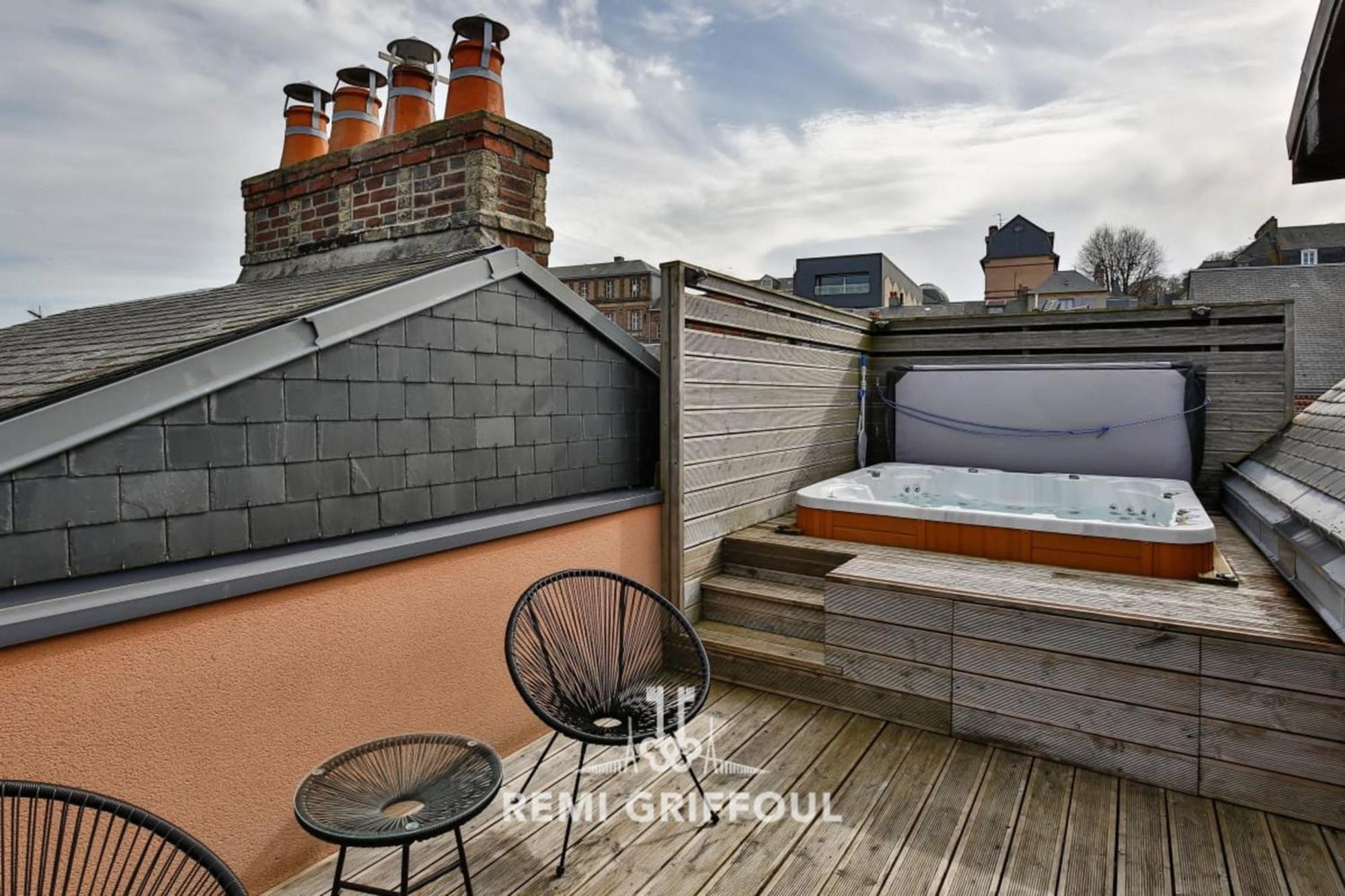 The Cosmopolitan Architect Design Home With Rooftop Jacuzzi 8 Guests Honfleur Bagian luar foto